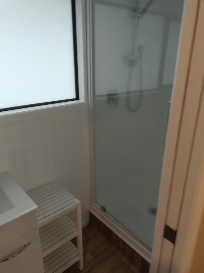 Best Budget Bed And Ensuite - Private Access Close To Beach Уэйай Экстерьер фото